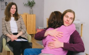 couple hugging therapy relapse recovery treatment